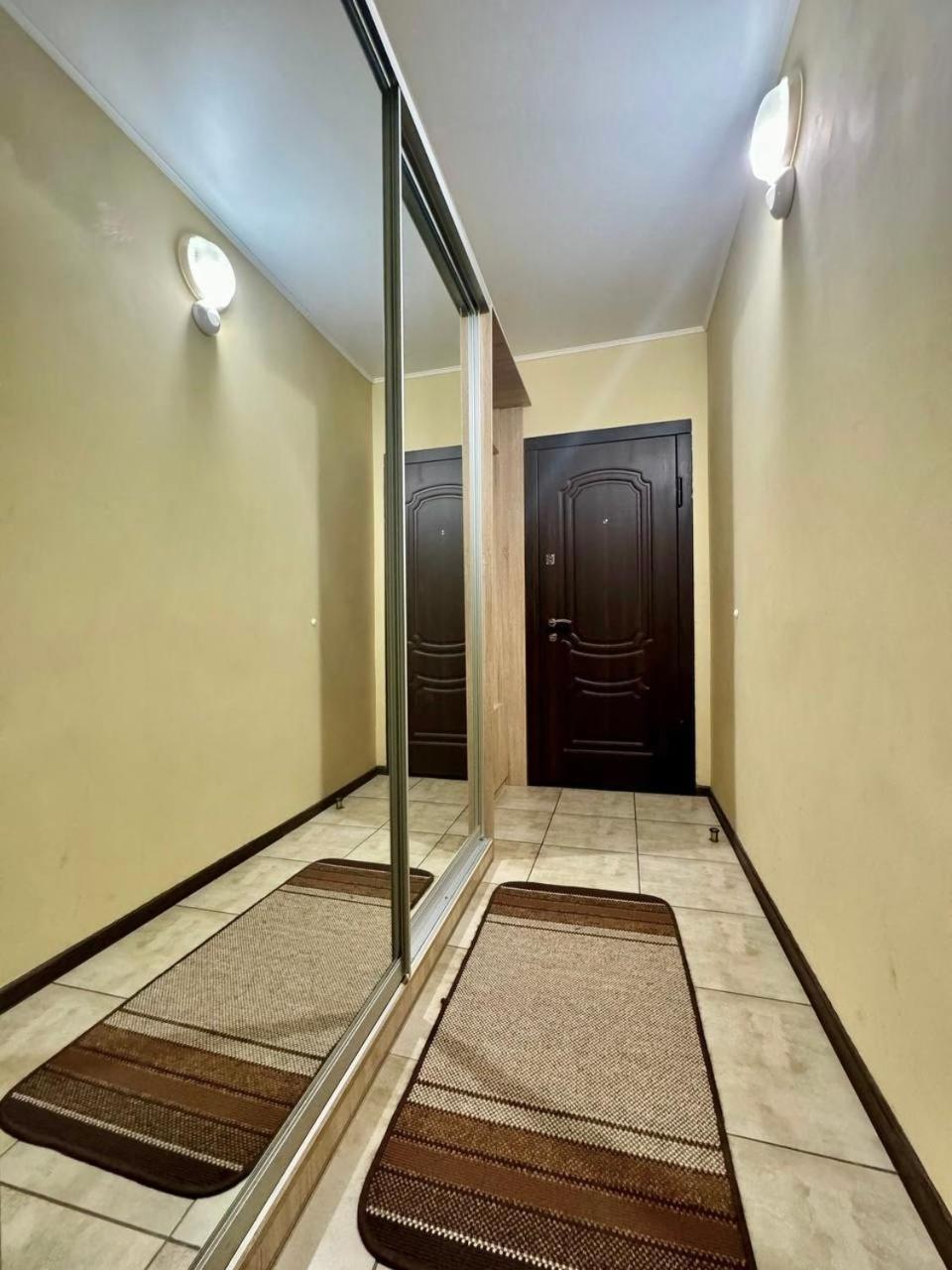 Apartpoltava: Central 2-Room Apartment with Panoramic Balcony Exterior photo