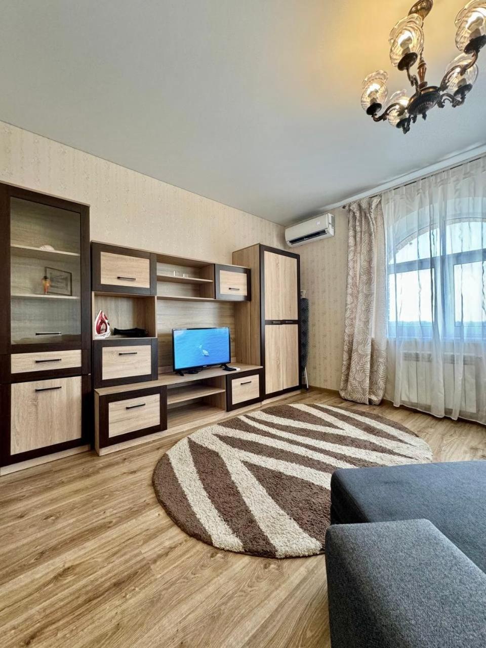Apartpoltava: Central 2-Room Apartment with Panoramic Balcony Exterior photo